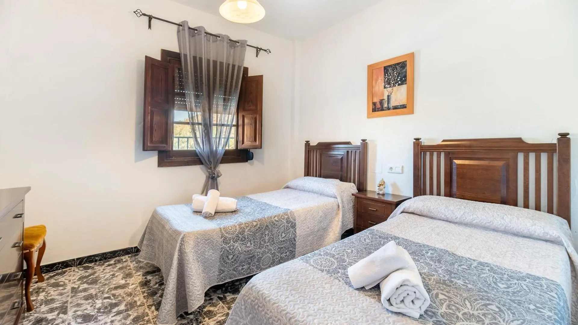 Guest house El Abuelo Hotel Guaro Spain