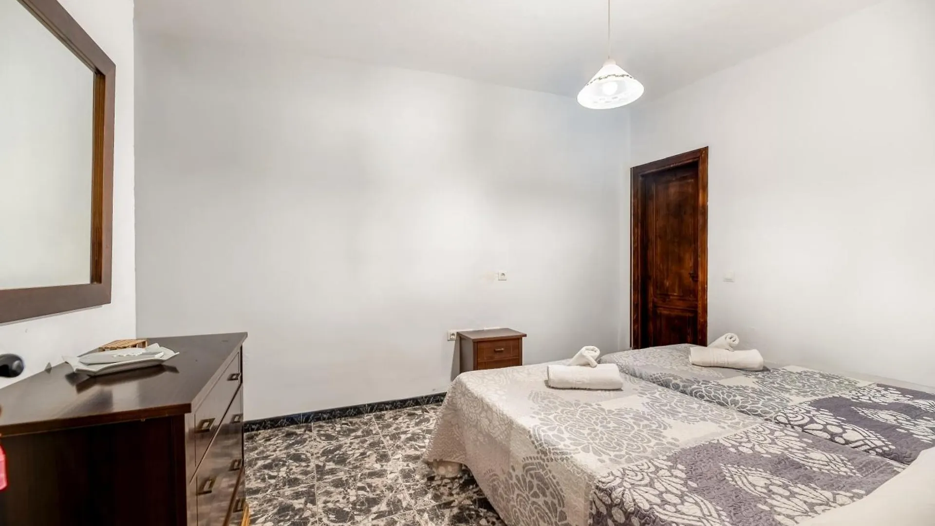 El Abuelo Hotel Guaro